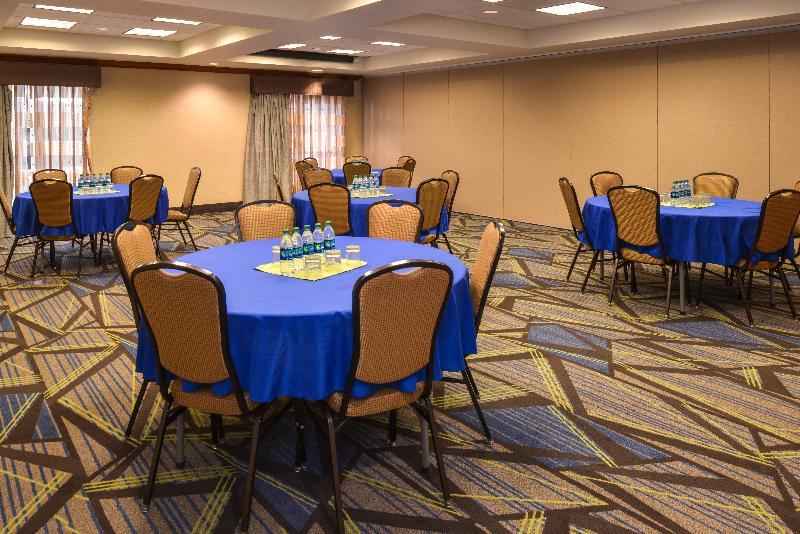 Holiday Inn Express & Suites Nampa - Idaho Center By Ihg Zewnętrze zdjęcie